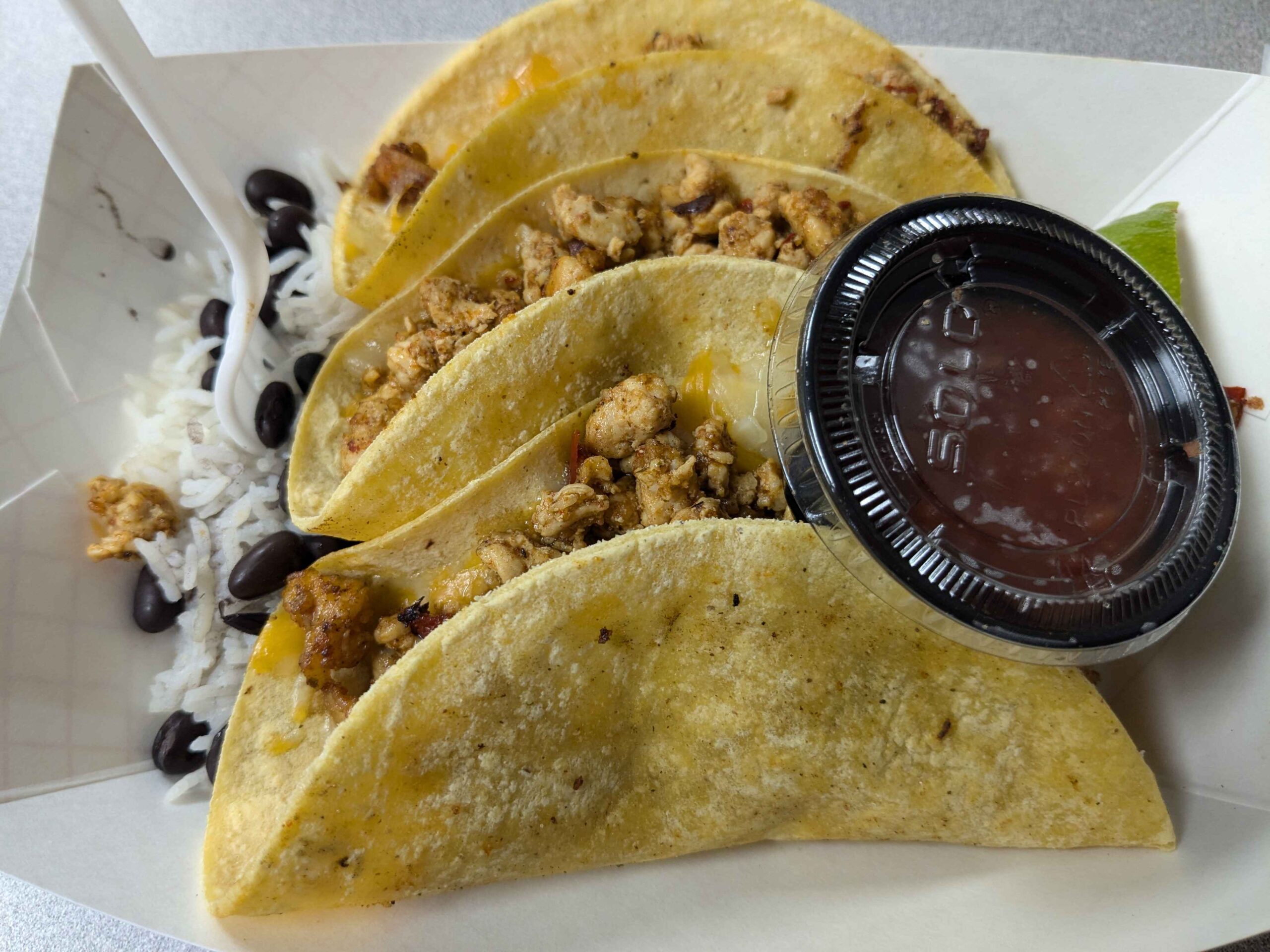 Tacos pollos con gringo