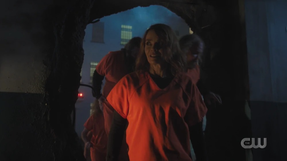 Penelope Blossom breaks out of a men's prison.